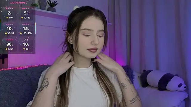  Lua   online show from March 11, 2026, 10:05 pm