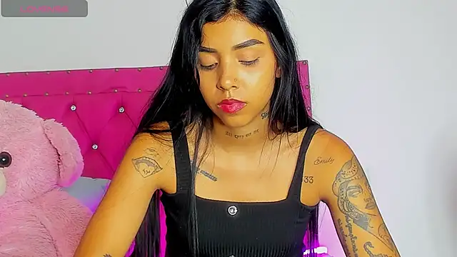 dahiiangomezz online show from March 24, 2026, 3:50 pm