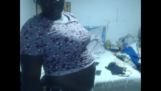 Snapshot of rachelexoticgirl chatting on October 12, 2025, 3:05 am rachelexoticgirl online show from October 12, 2025, 3:05 am