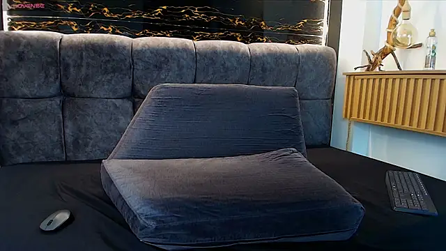 JeergMuscle online show from April 11, 2026, 7:45 am