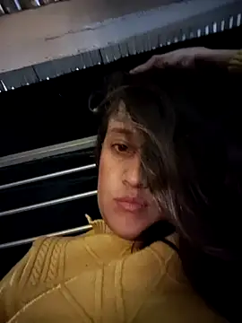 valery506 online show from April 19, 2026, 12:43 am