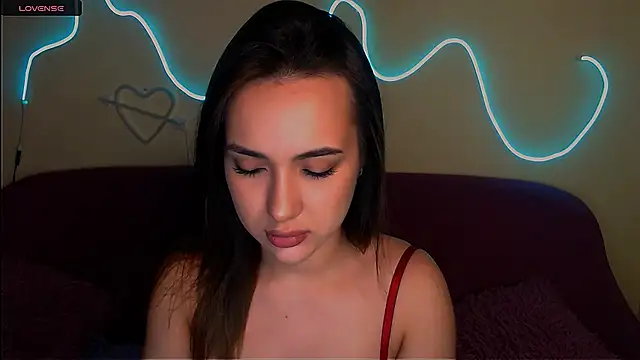 Mia cutie77 online show from November 27, 2025, 10:39 am