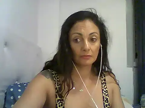 dulcefanny online show from February 2, 2026, 1:59 am