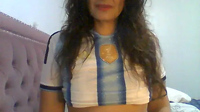 Snapshot of dulcefanny chatting on June 9, 2026, 4:51 pm dulcefanny online show from June 9, 2026, 4:51 pm