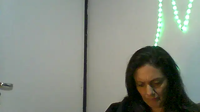 Snapshot of dulcefanny chatting on June 14, 2026, 2:57 am dulcefanny online show from June 14, 2026, 2:57 am