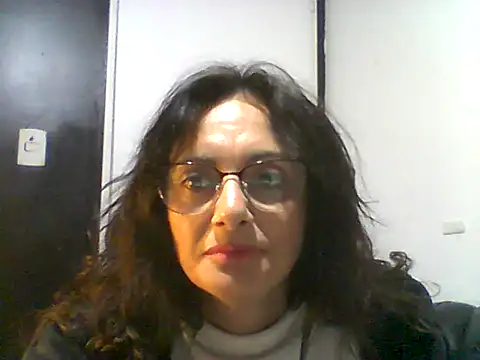 Snapshot of dulcefanny chatting on June 19, 2026, 7:50 pm dulcefanny online show from June 19, 2026, 7:50 pm