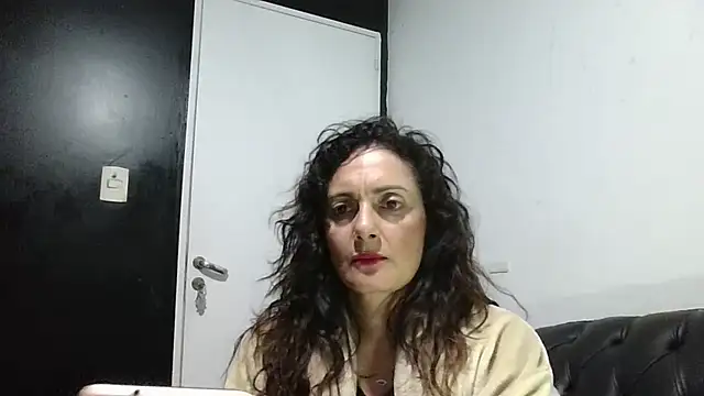 Snapshot of dulcefanny chatting on July 30, 2026, 12:31 am dulcefanny online show from July 30, 2026, 12:31 am