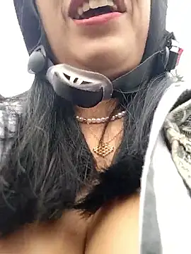 MILA  06 online show from October 8, 2025, 2:36 pm