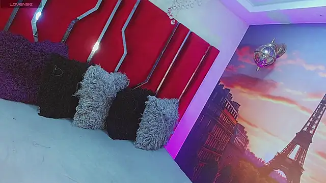 Snapshot of AithanaBlaze chatting on November 16, 2025, 3:45 am AithanaBlaze online show from November 16, 2025, 3:45 am