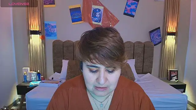 Snapshot of Sasharosee2 chatting on October 2, 2025, 12:23 pm Sasharosee2 online show from October 2, 2025, 12:23 pm