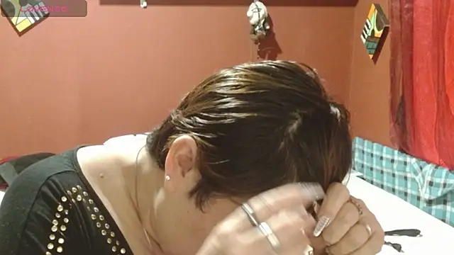 Snapshot of Sasharosee2 chatting on November 19, 2025, 12:49 pm Sasharosee2 online show from November 19, 2025, 12:49 pm