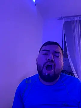 SoyGaelOso online show from October 21, 2025, 12:00 am