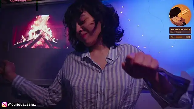 Snapshot of _curiouskitten_ chatting on October 5, 2025, 4:11 am  curiouskitten  online show from October 5, 2025, 4:11 am