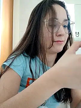 linameii online show from October 30, 2025, 2:46 am