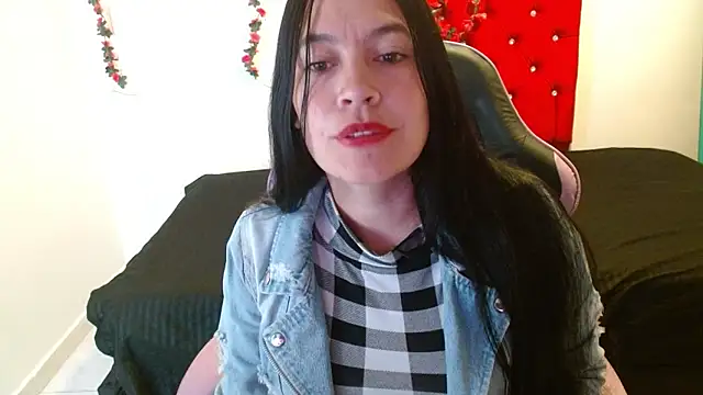 Snapshot of cristal1609 chatting on January 12, 2026, 1:38 pm cristal1609 online show from January 12, 2026, 1:38 pm