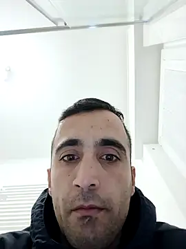 Snapshot of Deffnot7777 chatting on November 24, 2025, 1:27 am Deffnot7777 online show from November 24, 2025, 1:27 am