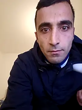 Snapshot of Deffnot7777 chatting on November 27, 2025, 11:07 pm Deffnot7777 online show from November 27, 2025, 11:07 pm