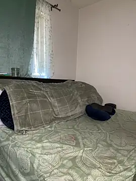 foreigntitts  online show from January 31, 2026, 7:11 pm