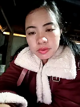 tulipsexy online show from December 4, 2025, 2:21 am