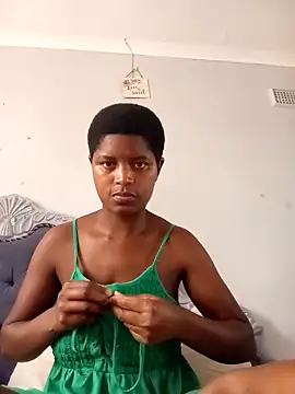 Lilmisafrica25 online show from October 18, 2025, 8:15 am