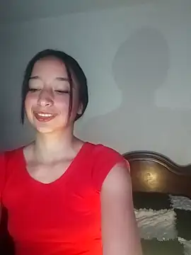 Vale stone  online show from September 24, 2025, 1:09 am