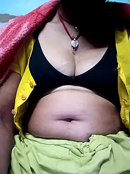 Sss punam online show from October 12, 2025, 7:24 pm