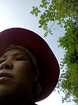 callistra online show from November 14, 2025, 8:35 am