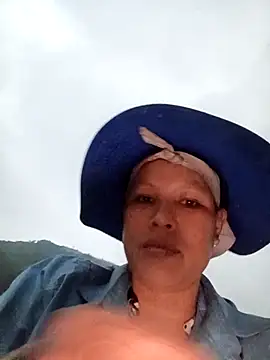 callistra online show from April 18, 2026, 11:36 am