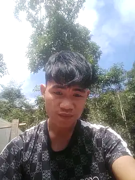 Nhyy xx online show from October 18, 2025, 3:09 am