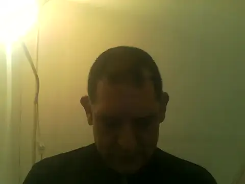 Snapshot of Stack1122 chatting on November 15, 2025, 6:37 pm Stack1122 online show from November 15, 2025, 6:37 pm