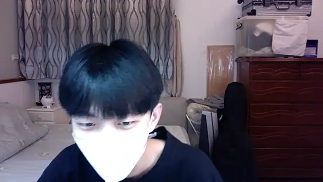 kai101010 online show from November 23, 2025, 1:11 pm