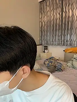 kai101010 online show from February 18, 2026, 12:56 pm