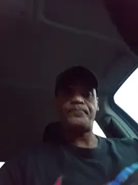 Snapshot of JeffersonRay chatting on May 14, 2026, 9:27 am JeffersonRay online show from May 14, 2026, 9:27 am