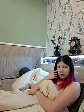 Snapshot of Hot_SkinnyGirl chatting on February 8, 2026, 5:55 am Hot SkinnyGirl online show from February 8, 2026, 5:55 am