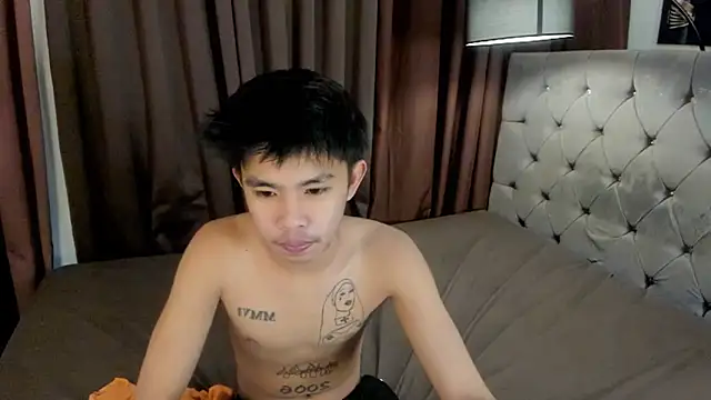 UncensoredCock online show from November 21, 2025, 5:22 pm