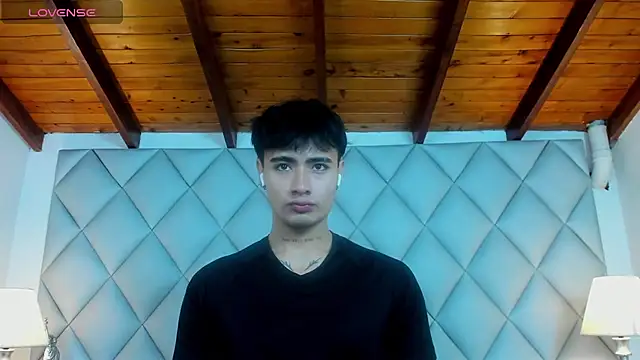 Clement Reyes online show from November 28, 2025, 12:30 pm