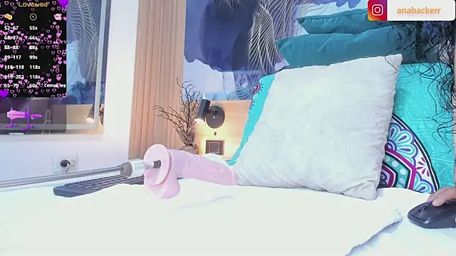 Anabacker01 online show from January 16, 2026, 7:51 pm