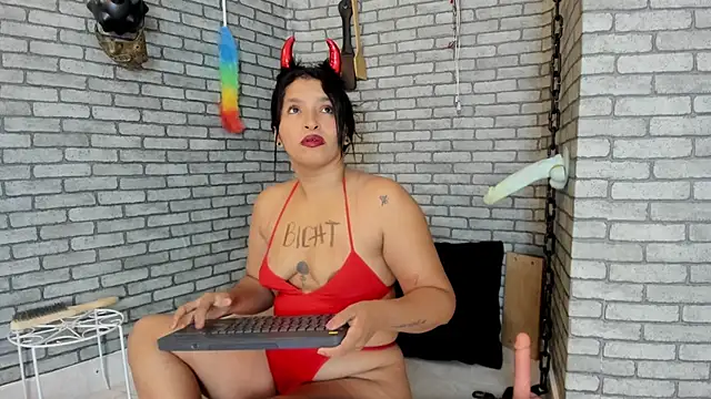 BDSM MEDUZA online show from November 28, 2025, 11:35 am