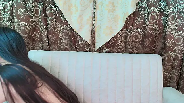 Dulcee 1 online show from October 4, 2025, 11:19 am