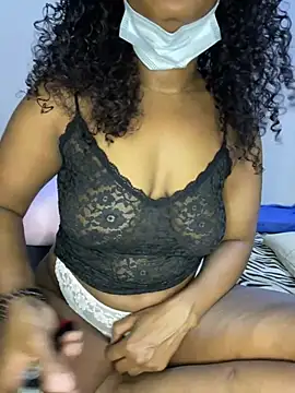 Snapshot of morjana2001 chatting on January 14, 2026, 8:25 pm morjana2001 online show from January 14, 2026, 8:25 pm