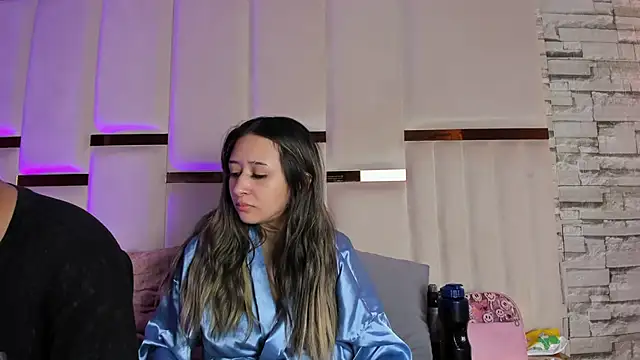 Snapshot of ANLLELOAndANGELA chatting on June 9, 2026, 5:13 pm ANLLELOAndANGELA online show from June 9, 2026, 5:13 pm