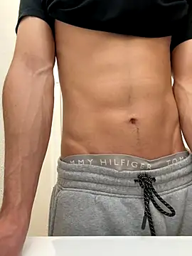 gymratforyouu online show from October 10, 2025, 1:04 am