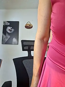 Lina 444 online show from December 19, 2025, 2:07 am