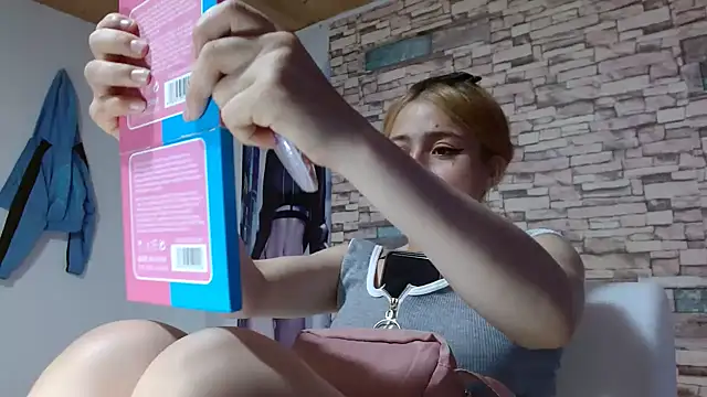 melodyanal online show from January 13, 2026, 7:19 pm