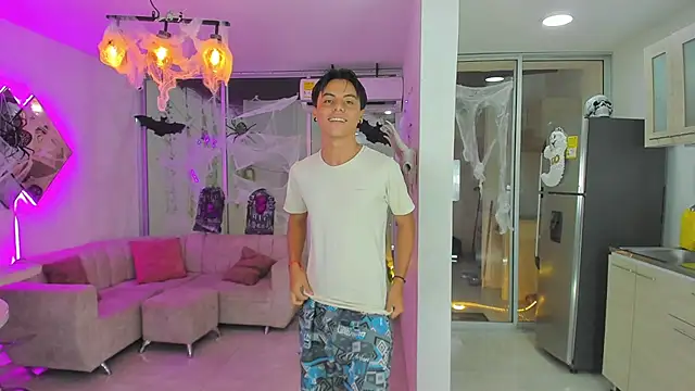 Houseofwarrios online show from September 25, 2025, 5:22 am