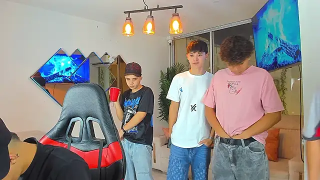 Houseofwarrios online show from March 10, 2026, 5:34 am