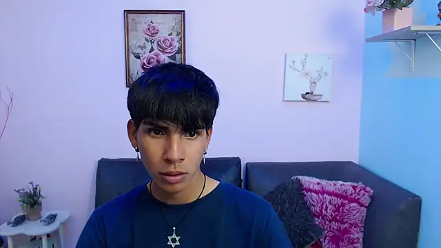 Snapshot of David_925_ chatting on September 30, 2025, 8:58 pm David 925  online show from September 30, 2025, 8:58 pm
