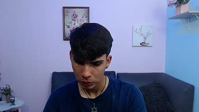 Snapshot of David_925_ chatting on October 12, 2025, 4:33 am David 925  online show from October 12, 2025, 4:33 am