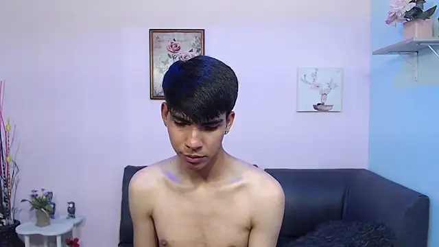 Snapshot of David_925_ chatting on October 25, 2025, 7:38 am David 925  online show from October 25, 2025, 7:38 am