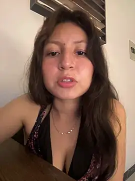 Snapshot of Noamilk chatting on July 28, 2026, 5:36 am Noamilk online show from July 28, 2026, 5:36 am